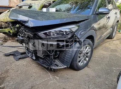 Photo 1 of 8: 2016 Hyundai Tucson TL 2.0, VIN KMHJ381ABGU166593 — Korean insurance auction