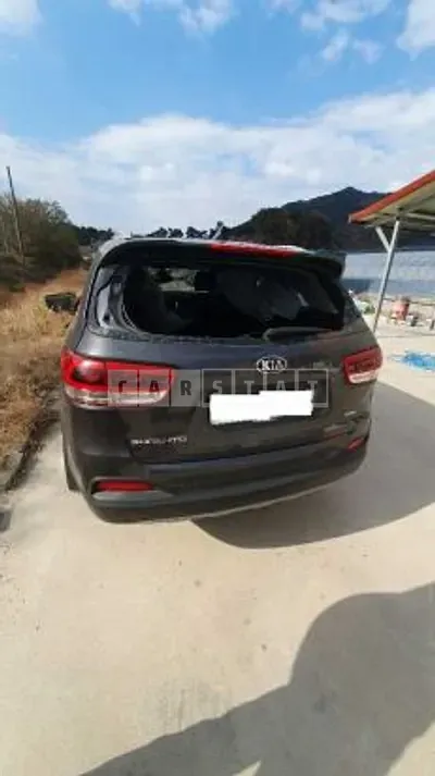 Photo 1 of 14: 2016 Kia Sorento, VIN KNAPS81ABGA209011 — Korean insurance auction