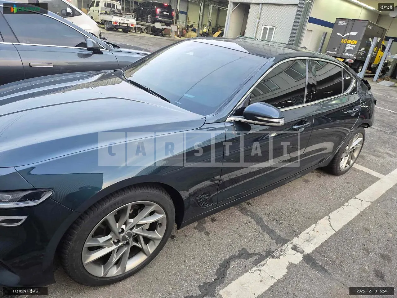 Photo 2 of 19: 2023 Genesis G70, VIN KMTG341ABPU121613 — Korean insurance auction