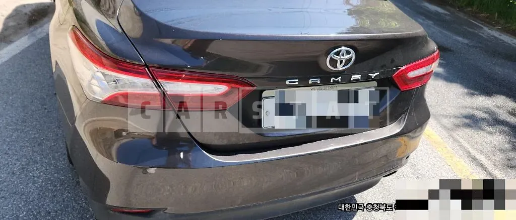 Photo 2 of 16: 2018 Toyota Camry — Korean insurance auction