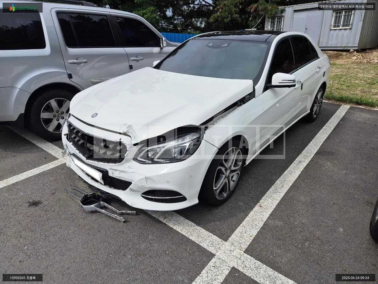 Photo 2 of 12: 2016 Mercedes-Benz E250 BlueTec 4Matic, VIN WDDHF9HB9GB306114 — Korean insurance auction
