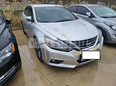 Photo 1 of 8: 2017 Nissan Altima 2.5, VIN 1N4AL3AP4HC105746 — Korean insurance auction