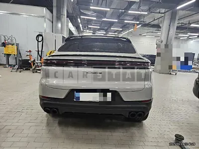 Photo 1 of 24: 2024 Porsche Cayenne Coupe (5-Seater) — Korean insurance auction