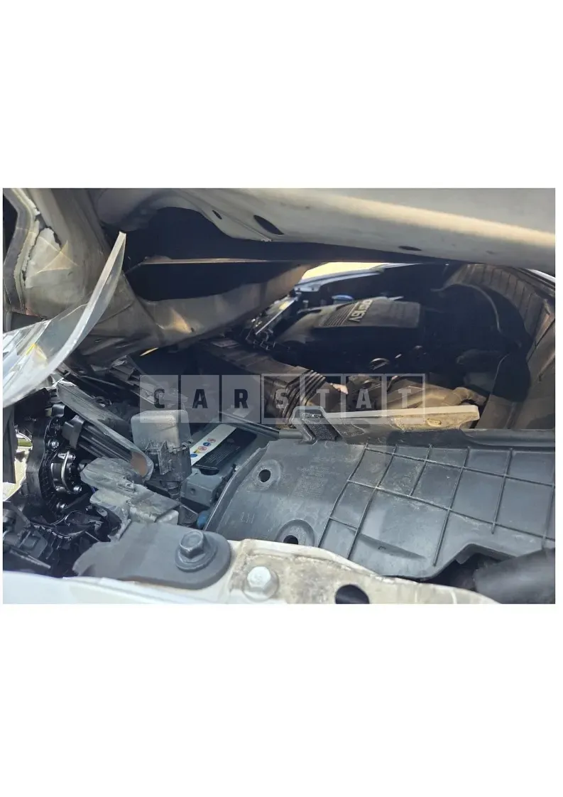 Photo 2 of 4: 2016 Hyundai Santa Fe DM — Korean insurance auction