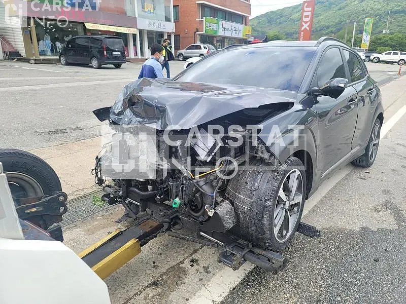 Photo 2 of 13: 2017 Hyundai Kona, VIN KMHK3816GJU006015 — Korean insurance auction