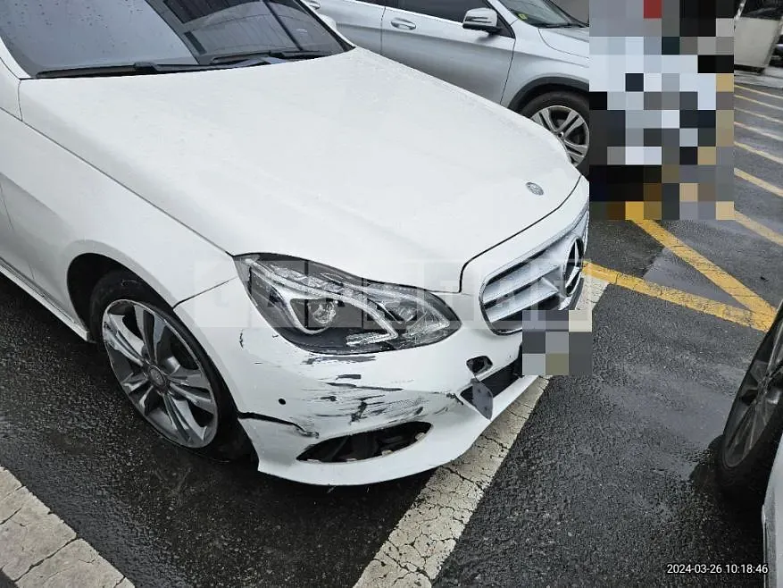 Photo 2 of 9: 2015 Mercedes-Benz E220 CDI, VIN WDDHF0CB7GB187093 — Korean insurance auction