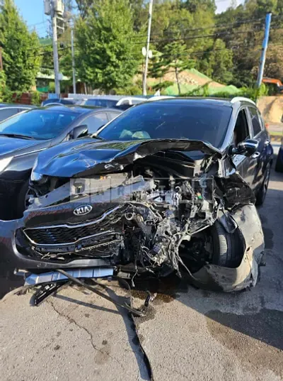 Photo 1 of 17: 2016 Kia Sportage, VIN KNAPR813BGK011306 — Korean insurance auction
