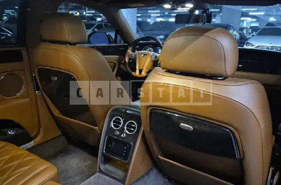 Photo 2 of 17: 2015 Bentley Flyingspur W12 — Korean insurance auction