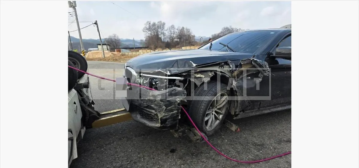 Photo 2 of 2: 2017 BMW 520d — Korean insurance auction