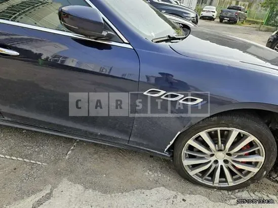 Photo 2 of 50: 2018 Maserati Quattroporte 350, VIN ZAM56XPG9J1306265 — Korean insurance auction