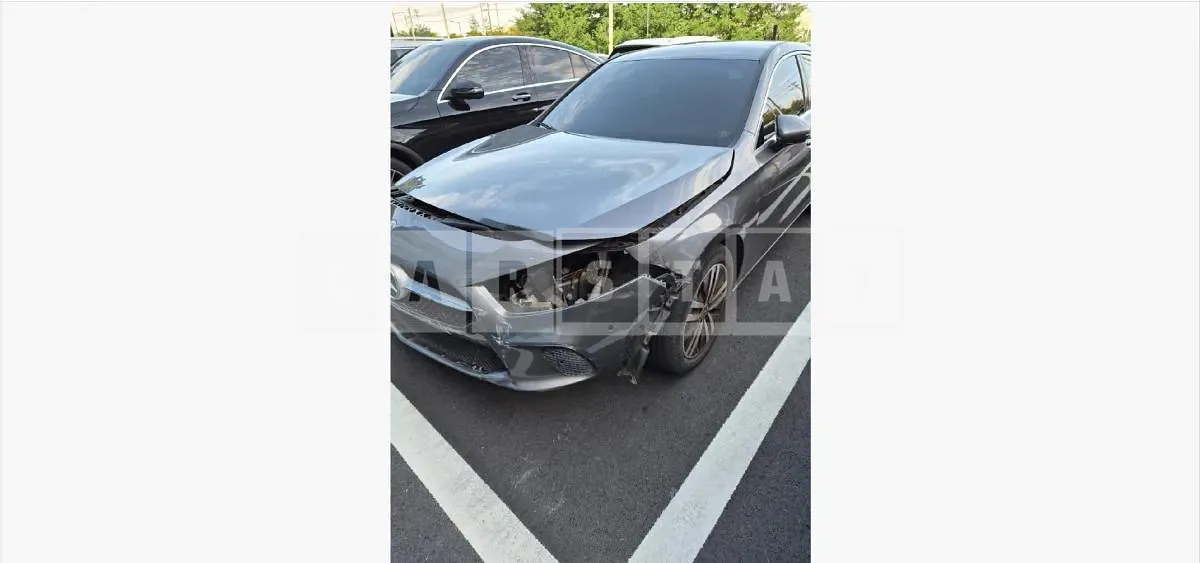 Photo 2 of 33: 2021 Mercedes-Benz A220 — Korean insurance auction