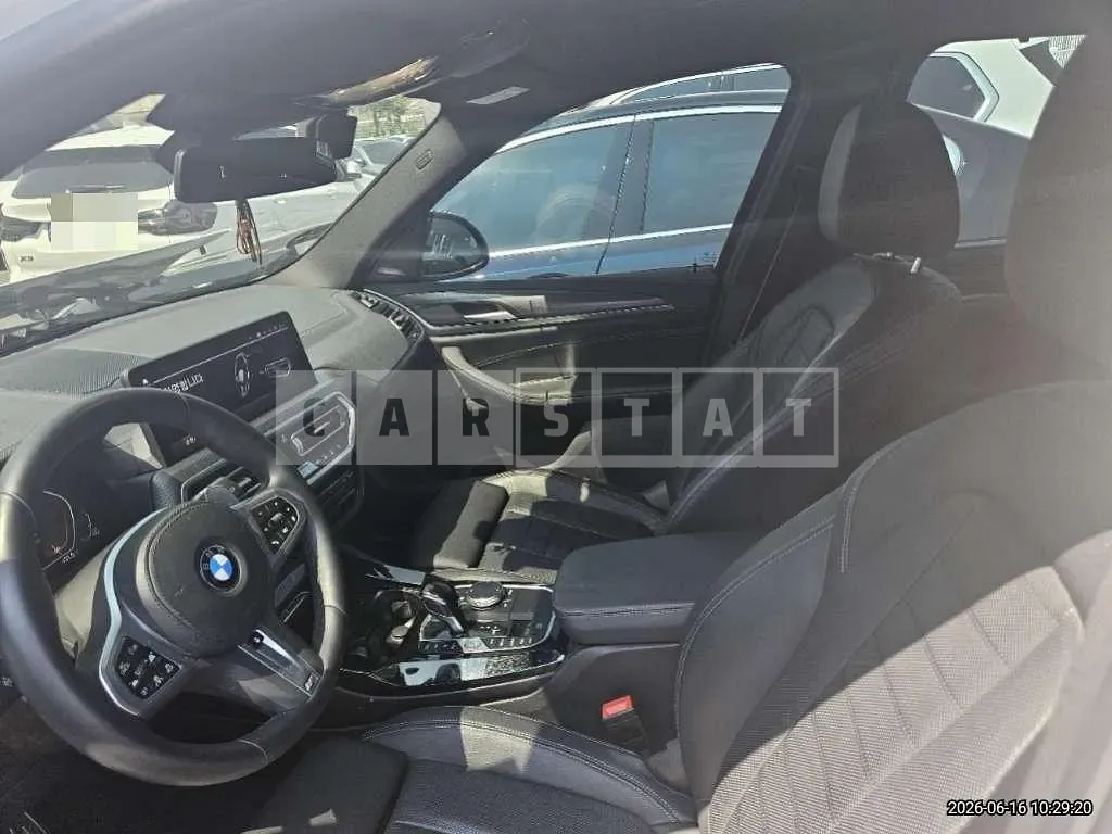 Photo 2 of 27: 2024 BMW X3 xDrive20i — Korean insurance auction