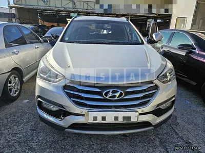 Photo 1 of 19: 2015 Hyundai Santa Fe DM — Korean insurance auction
