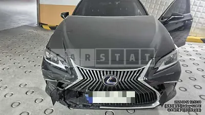 Photo 1 of 39: 2021 Lexus ES300h — Korean insurance auction