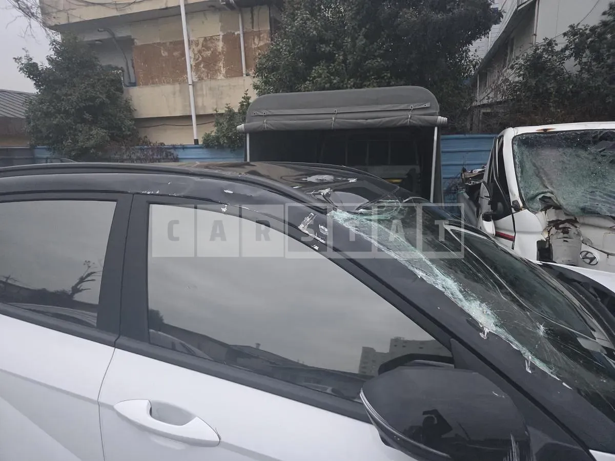 Photo 2 of 11: 2025 Hyundai Kona, VIN KMHHE81BESU308824 — Korean insurance auction