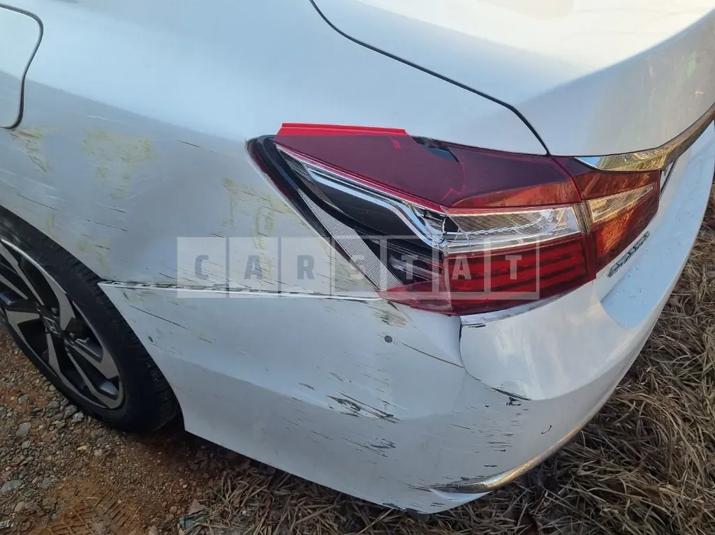 Photo 2 of 43: 2017 Honda Accord 2.4 Ex-L, VIN 1HGCR2680HA514040 — Korean insurance auction