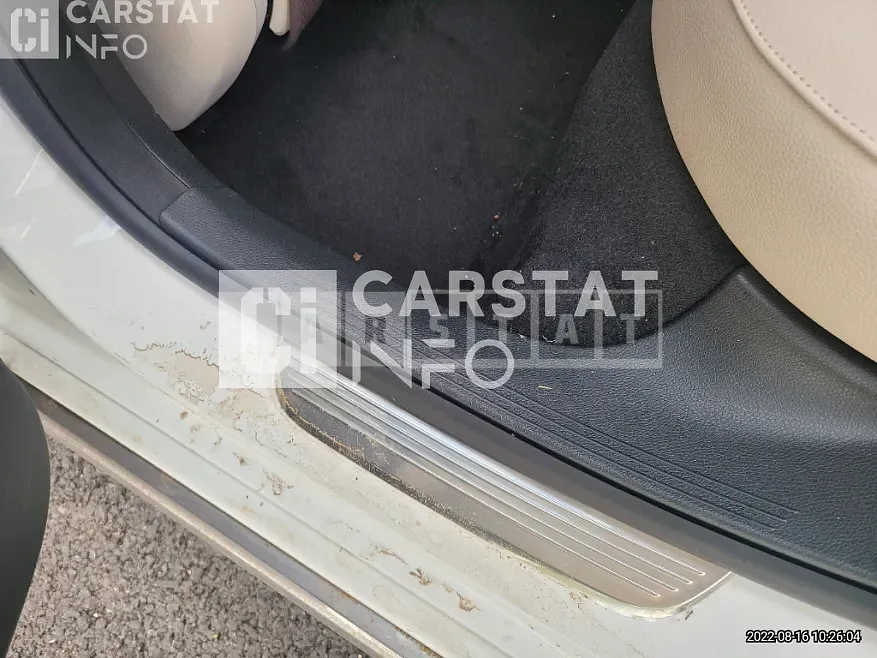Photo 2 of 24: 2020 Mercedes-Benz Salm-Mercedes-Benz E250 — Korean insurance auction