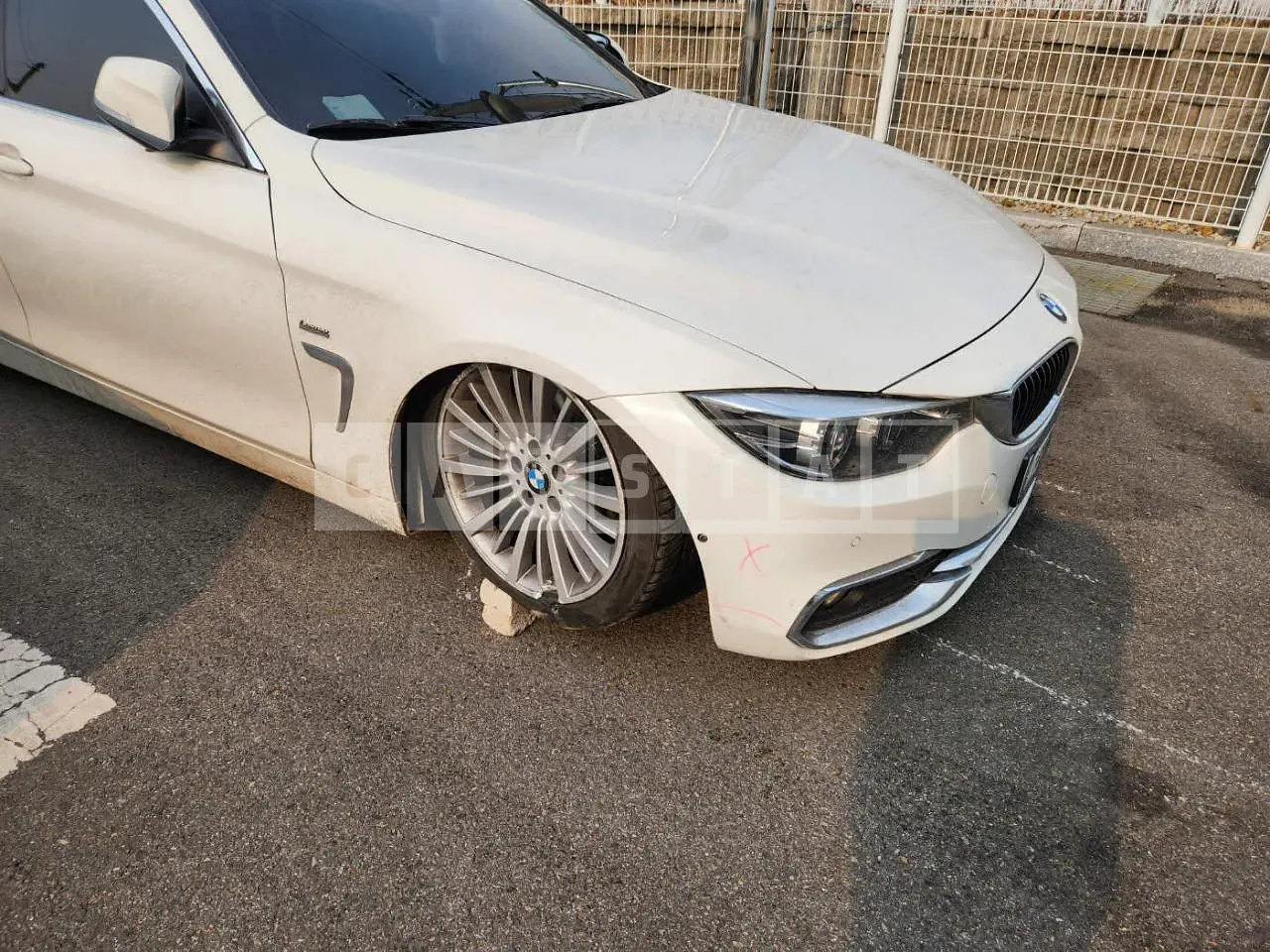 Photo 2 of 14: 2018 BMW 420d Gran Coupe, VIN WBA4K3107JBG88841 — Korean insurance auction