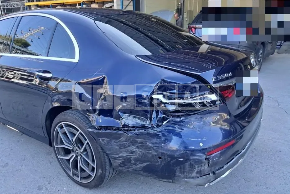 Photo 2 of 5: 2020 Mercedes-Benz E220 d 4Matic — Korean insurance auction