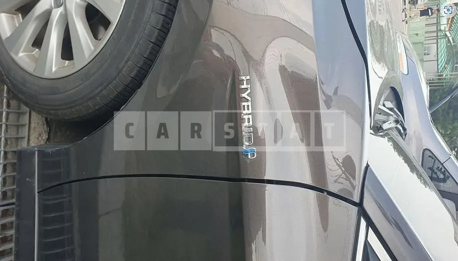 Photo 2 of 24: 2020 Toyota Camry Hybrid LE — Korean insurance auction