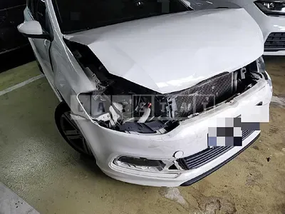 Photo 1 of 14: 2014 Volkswagen Polo 1.6 TDI — Korean insurance auction