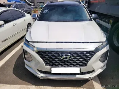 Photo 1 of 18: 2020 Hyundai Santa Fe, VIN KMHS581ADLU214344 — Korean insurance auction