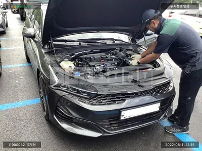 Photo 1 of 9: 2021 Kia K5, VIN KNAG2412BMA126136 — Korean insurance auction