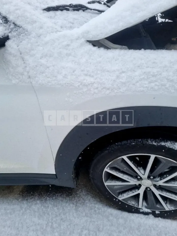 Photo 2 of 14: 2016 Hyundai Tucson, VIN KMHJ381ABGU006543 — Korean insurance auction