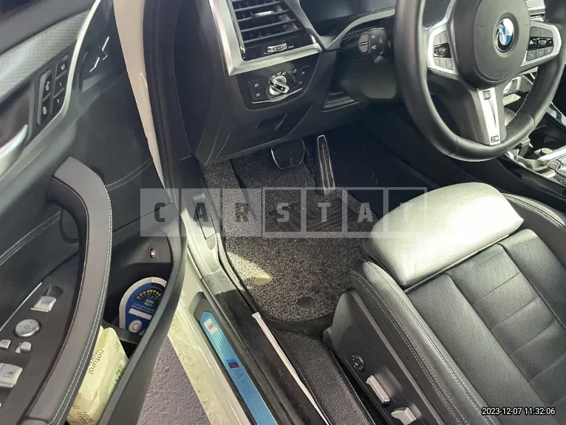 Photo 2 of 33: 2021 BMW X3 xDrive30e, VIN WBATS510XM9G15191 — Korean insurance auction