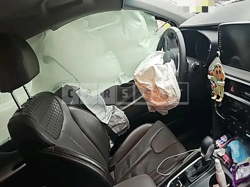 Photo 2 of 13: 2018 Hyundai Santa Fe TM — Korean insurance auction