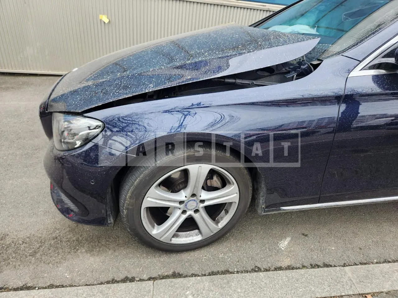 Photo 2 of 22: 2017 Mercedes-Benz E220d, VIN WDDZF0EBXHA166585 — Korean insurance auction