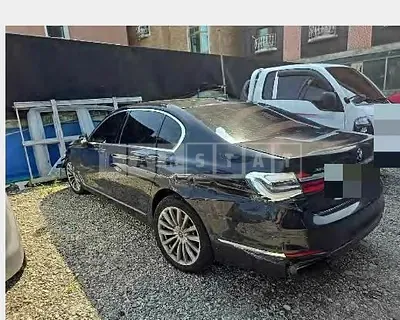 Photo 1 of 17: 2015 BMW 730Ld xDrive — Korean insurance auction
