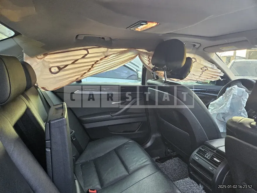 Photo 2 of 17: 2014 BMW 520d — Korean insurance auction
