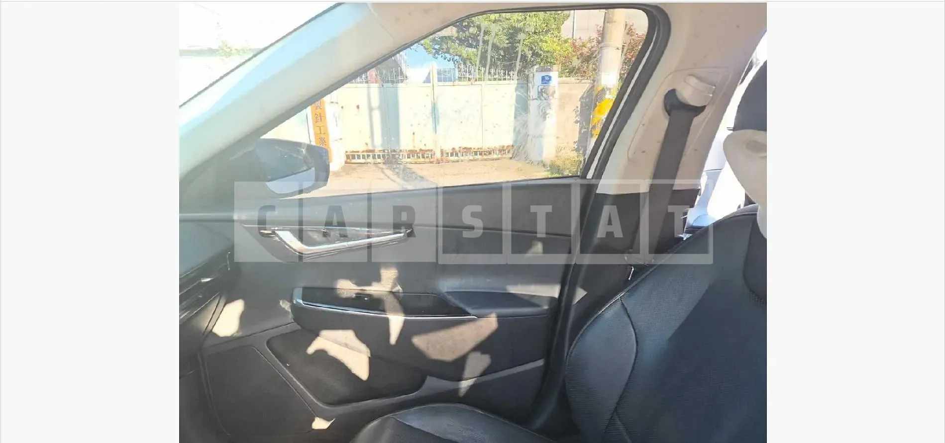 Photo 2 of 25: 2021 Kia EV6 Long Range Earth — Korean insurance auction