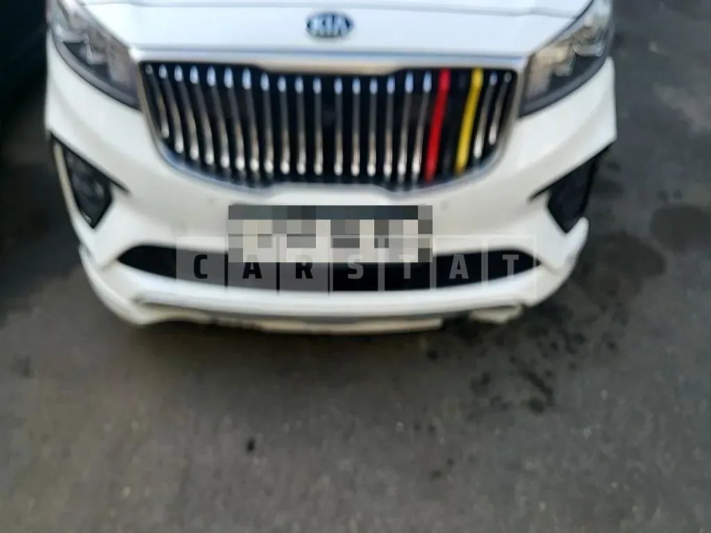 Photo 2 of 9: 2018 Kia Carnival High Rimmujin — Korean insurance auction