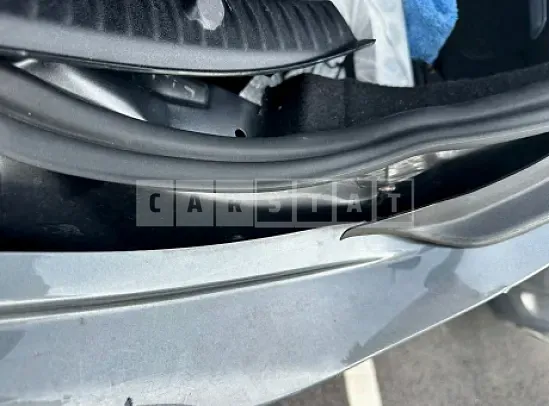 Photo 2 of 7: 2019 Mercedes-Benz C 200 — Korean insurance auction