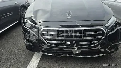 Photo 1 of 18: 2025 Mercedes-Benz E300 4Matic — Korean insurance auction