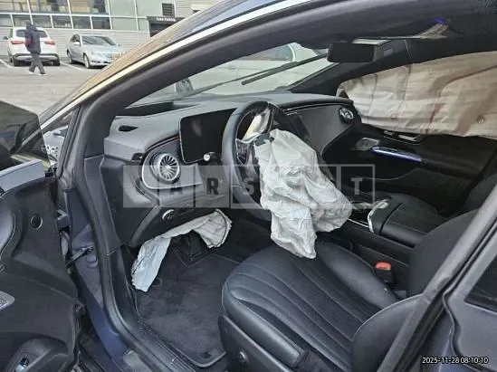 Photo 2 of 17: 2024 Mercedes-Benz EQE350 4Matic, VIN W1KEG1CB8RF050391 — Korean insurance auction