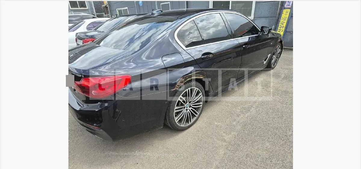 Photo 2 of 12: 2020 BMW 520d M Sport Package — Korean insurance auction
