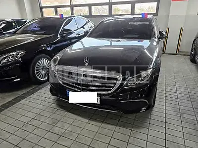 Photo 1 of 18: 2020 Mercedes-Benz E450 4Matic — Korean insurance auction