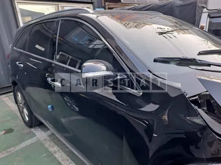 Photo 2 of 15: 2017 Kia Sorento, VIN KNAPH81ABHA316147 — Korean insurance auction