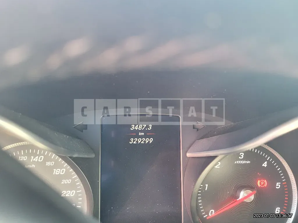 Photo 2 of 15: 2014 Mercedes-Benz C220 BlueTec, VIN WDDWF0EBXFF100640 — Korean insurance auction