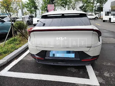Photo 1 of 63: 2021 Kia EV6 Long Range Earth — Korean insurance auction