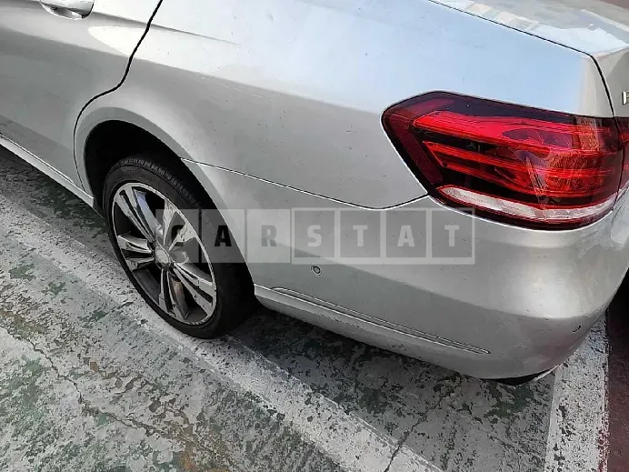 Photo 2 of 28: 2015 Mercedes-Benz E 300 4Matic, VIN WDDHF8BB3FB111465 — Korean insurance auction