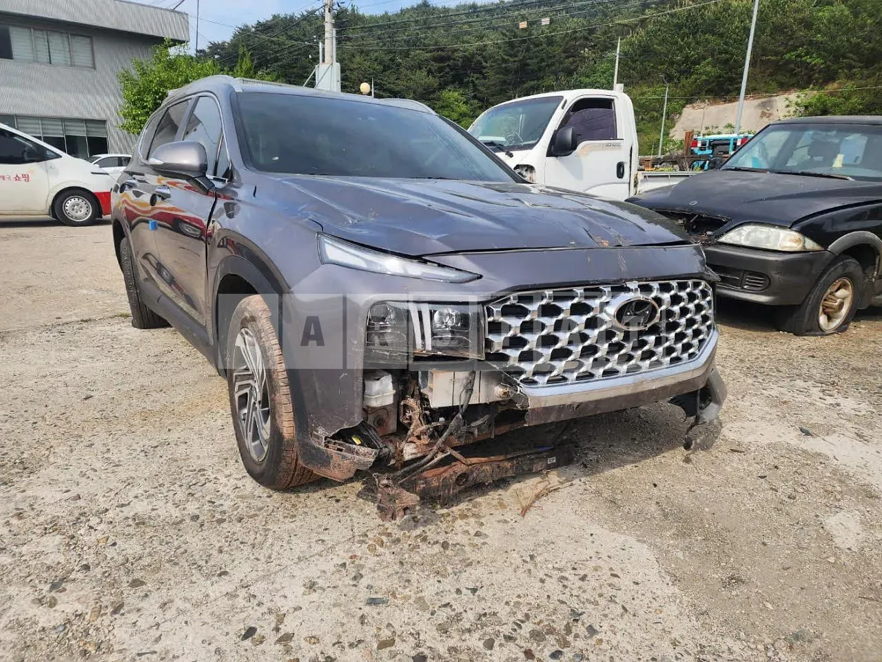 Photo 2 of 21: 2021 Hyundai Santa Fe, VIN KMHS381HGMU383391 — Korean insurance auction