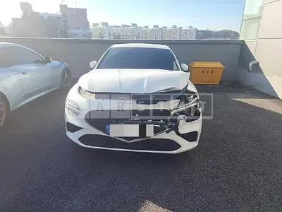 Photo 1 of 16: 2022 Genesis G70 2.0T — Korean insurance auction