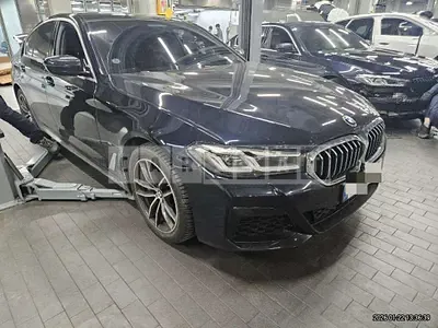 Photo 1 of 16: 2022 BMW 520i — Korean insurance auction