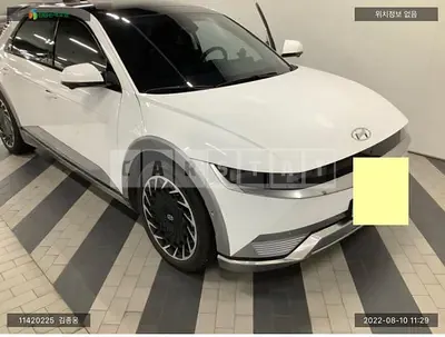 Photo 1 of 27: 2021 Hyundai Ionic 5, VIN KMHKR81AFNU024950 — Korean insurance auction
