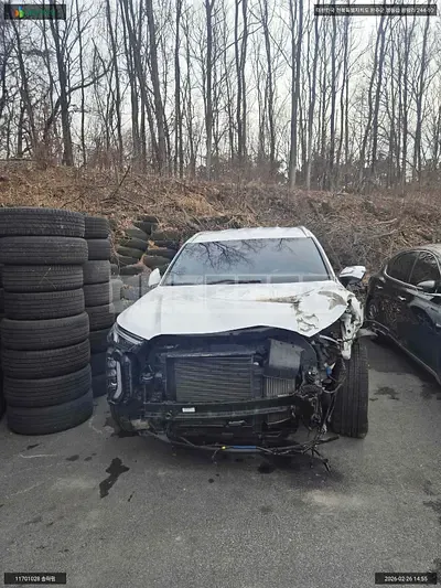 Photo 1 of 18: 2019 Hyundai Palisade, VIN KMHR381ABLU085336 — Korean insurance auction