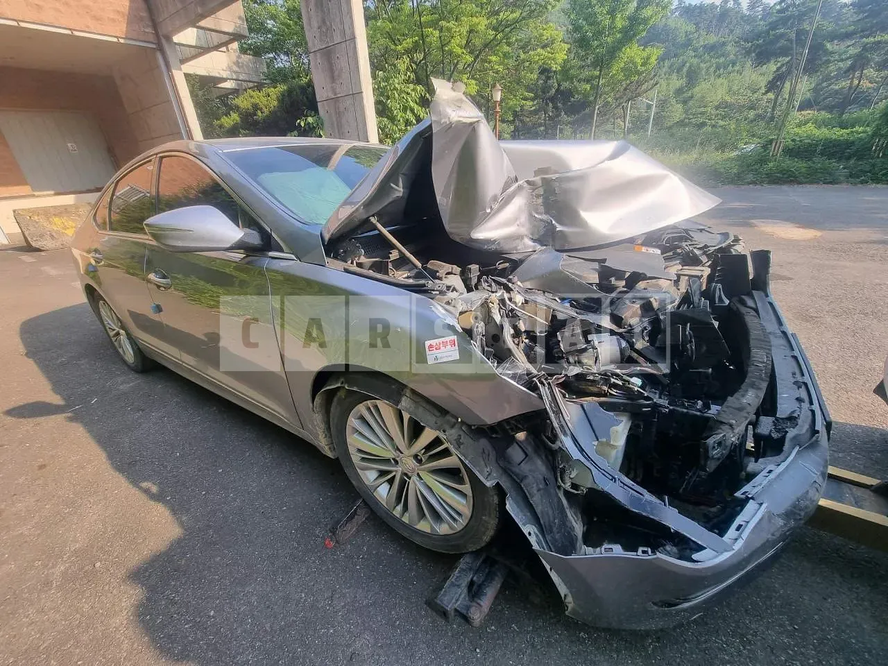 Photo 2 of 11: 2016 Hyundai Aslan, VIN KMHFL411BHA013622 — Korean insurance auction